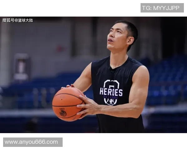 张庆鹏：从篮球场上的拼搏者到人生舞台的奋斗者的精彩转变与启示